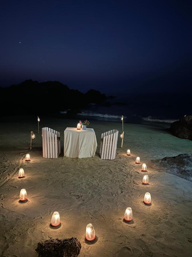 Hôtel Ats Goa à Arambol Extérieur photo